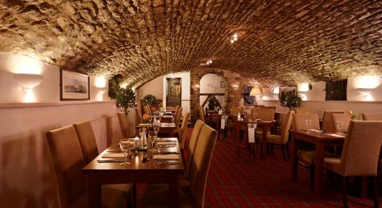 https://dev.southwaleslinksgolf.com/wp-content/uploads/2018/02/bear-hotel.jpg